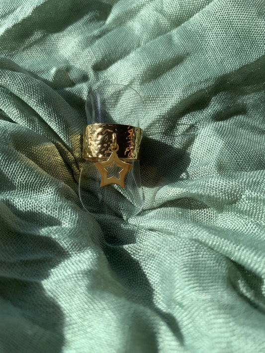 Bague Élégante Dorée